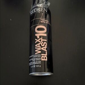 Redken Wax Blast 10 Spray - Black and Pink